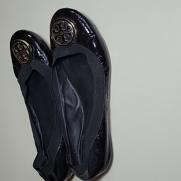 TORY BURCH CAROLINE black Patent Flats Size 7 - Picture 4 of 17